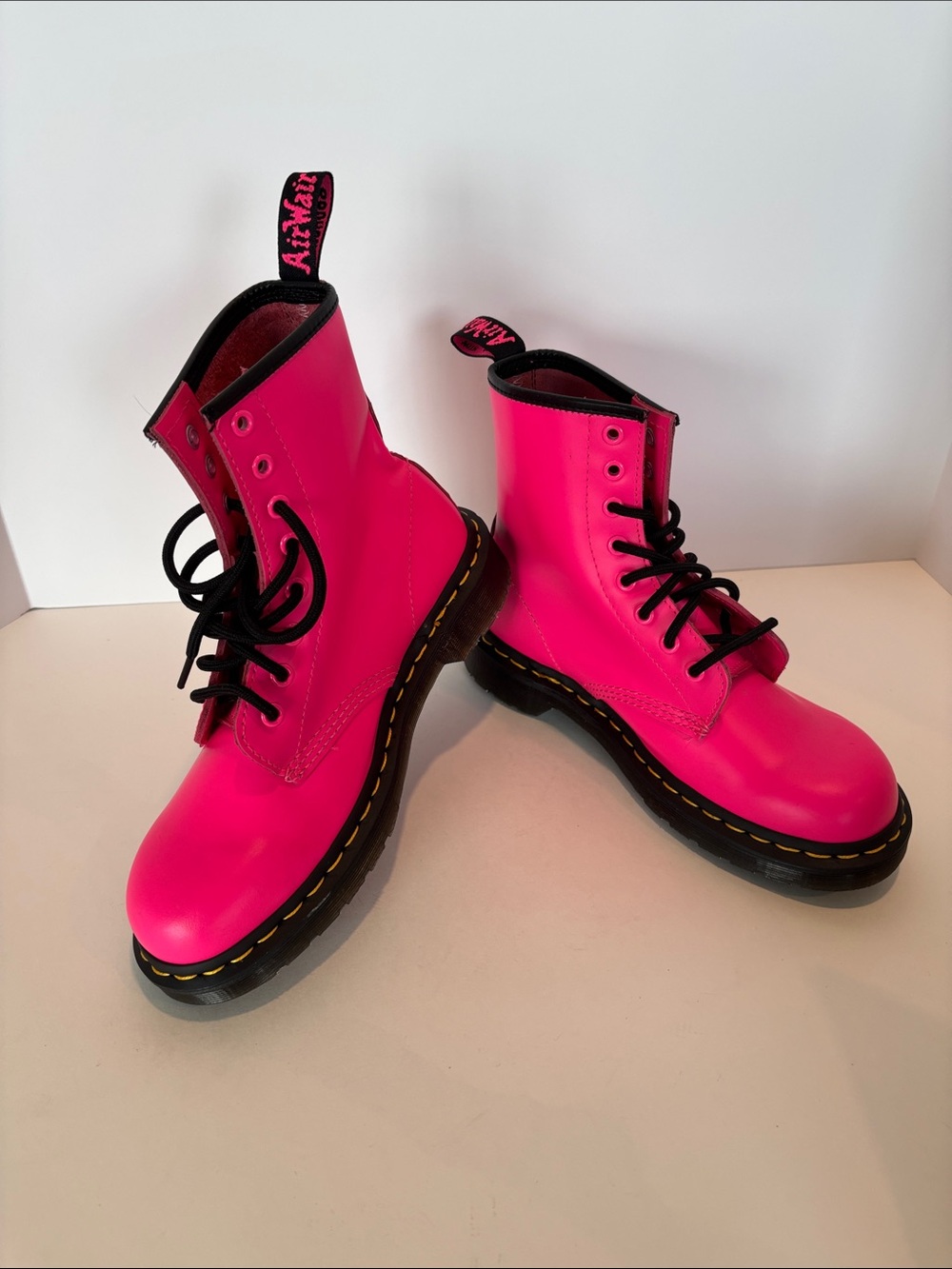 Dr Martens Hot Pink Boots Lace-Up Size 7 - Picture 5 of 10